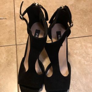 DkNY heels